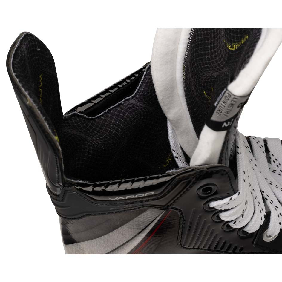 Bauer Vapor Fly40 Ice Hockey Skate Intermediate