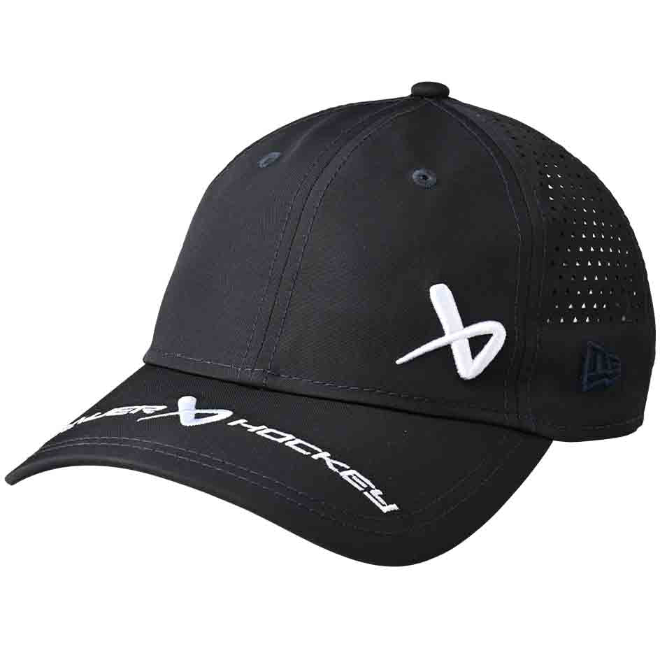 Bauer hats total hockey 2025